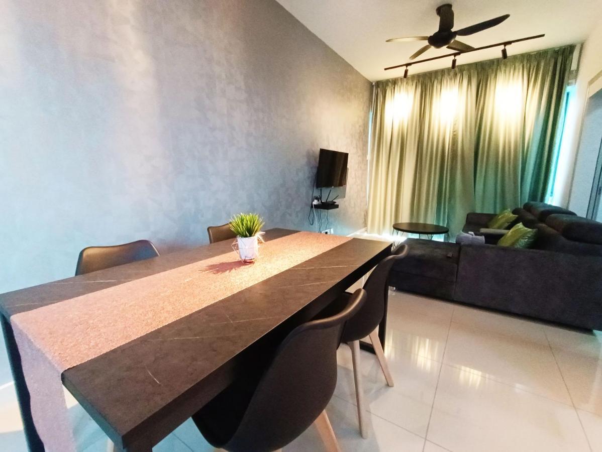 Netflix # Sky Suite Near Jaya One By Salaam Suites, 2 Pax Petaling Jaya Extérieur photo