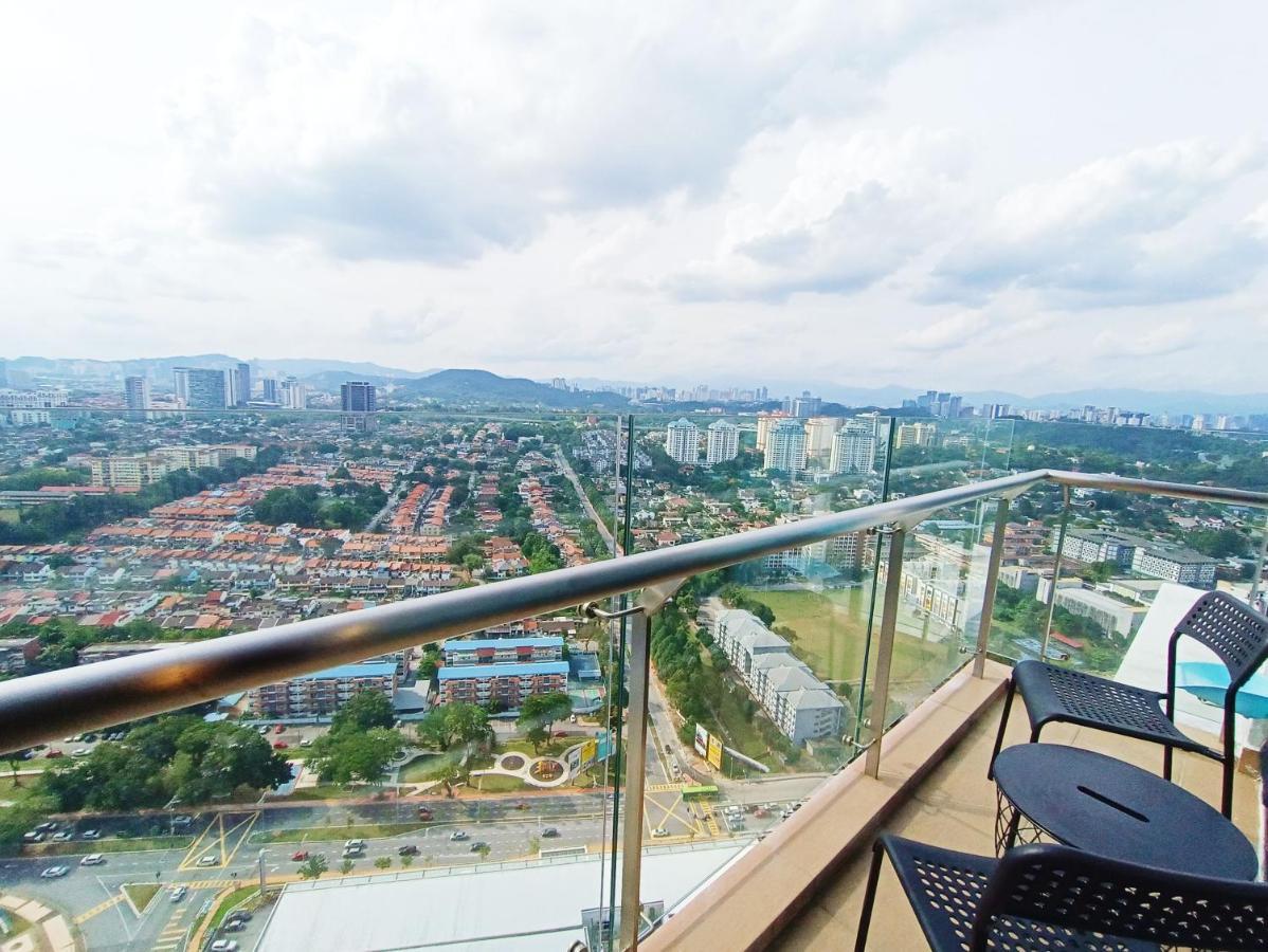 Netflix # Sky Suite Near Jaya One By Salaam Suites, 2 Pax Petaling Jaya Extérieur photo